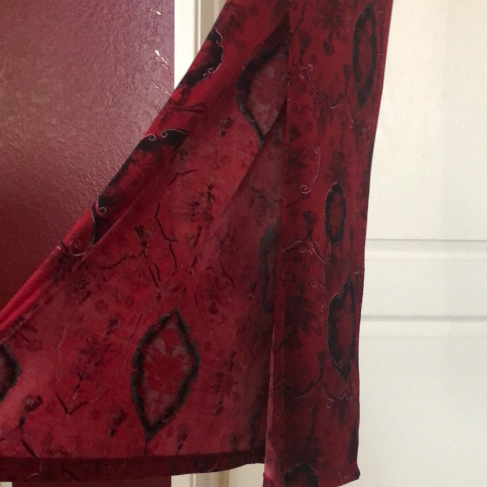 Dress - Picture 3 of 3